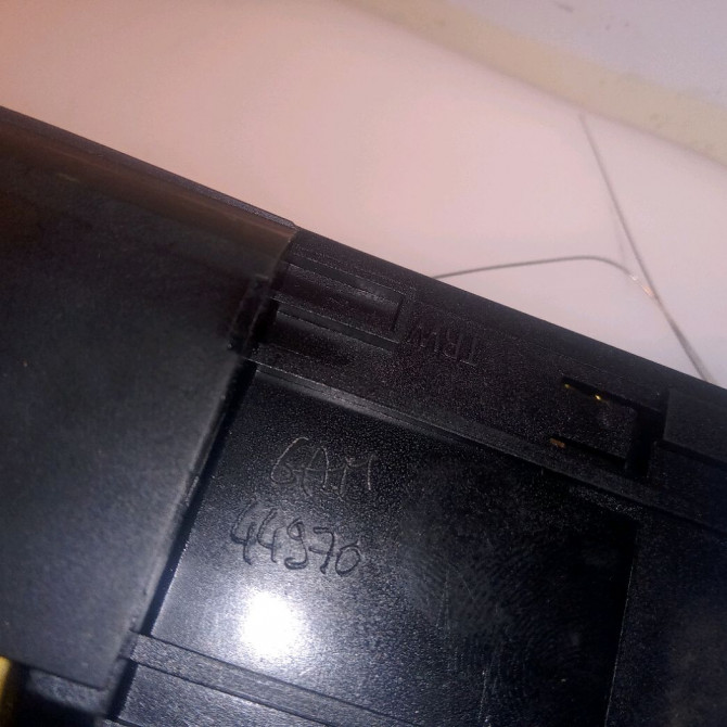 Interrupteur commande de phares occasion VOLKSWAGEN POLO IV Phase 2 05-2005->09-2009 1.4 TDI 70ch 4