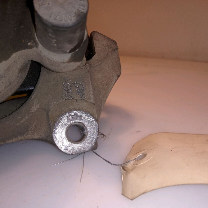 Etrier de frein avant droit occasion RENAULT CLIO IV Phase 1 07-2012->... 1.5 DCI 90ch 410016069R 3