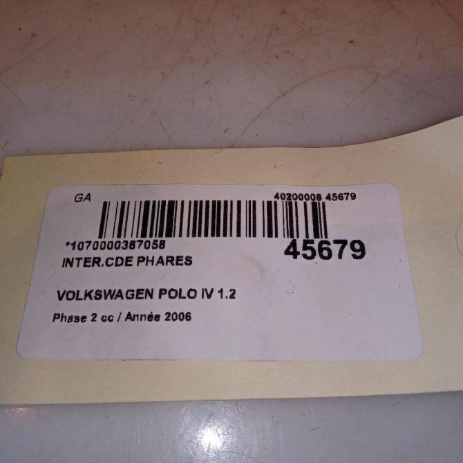 Interrupteur commande de phares occasion VOLKSWAGEN POLO IV Phase 2 05-2005->09-2009 1.2 65ch 4