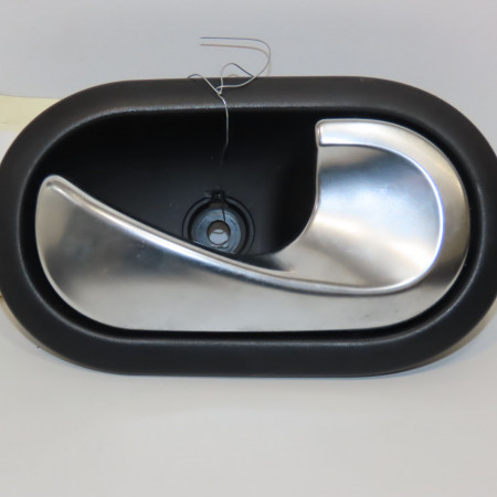 Poignee int porte avd occasion RENAULT MASTER III Phase 2 06-2014->... 2.3 DCI 130ch 806700080R