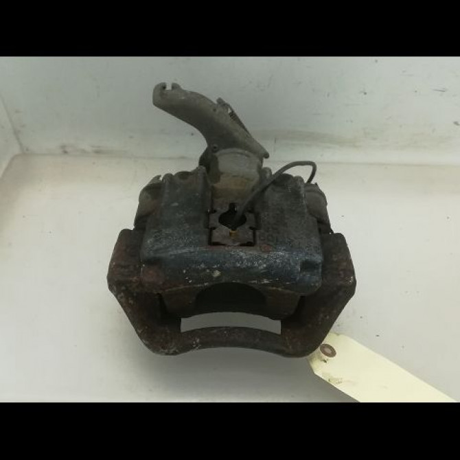 Etrier de frein arrière droit occasion  42559618 1