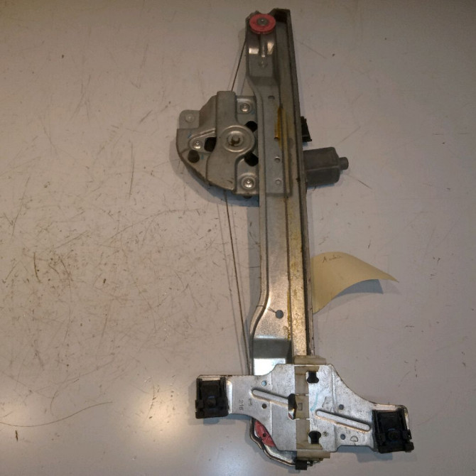 Mecanisme + moteur lève-glace avant droit occasion PEUGEOT 208 Phase 2 04-2015->... 1.6 BLUE HDI 100ch 9816402080 2