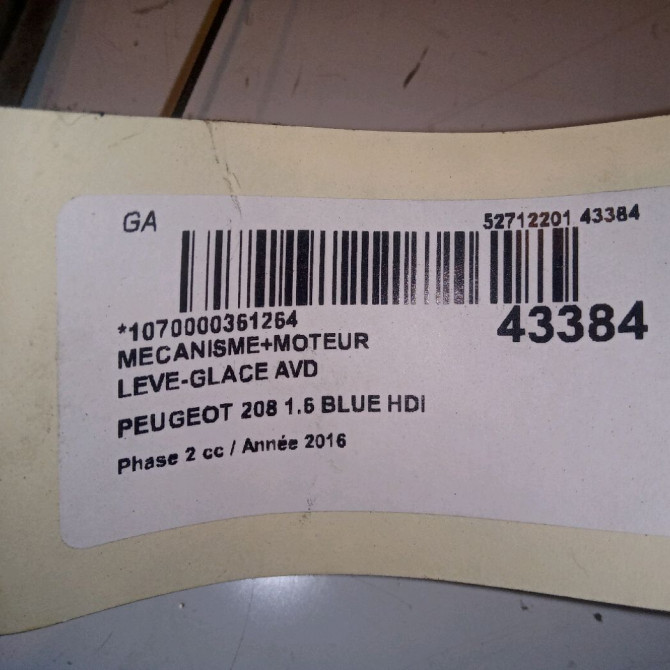 Mecanisme + moteur lève-glace avant droit occasion PEUGEOT 208 Phase 2 04-2015->... 1.6 BLUE HDI 100ch 9816402080 4