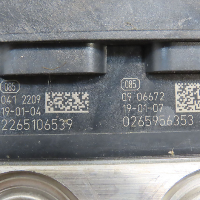 Unité hydraulique ABS occasion PEUGEOT 3008 II Phase 1 04-1995->04-1999 1.5 BlueHDI 130ch 1623161680 4