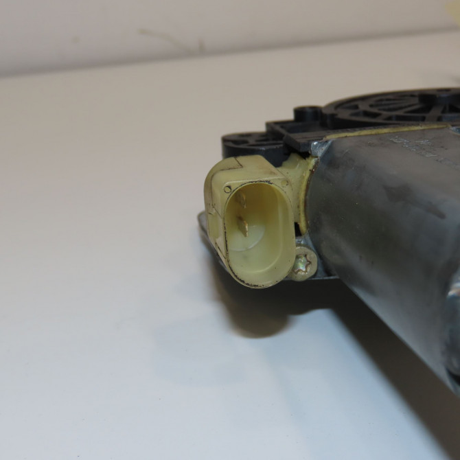 Mecanisme+moteur leve-glace avg occasion TOYOTA YARIS I Phase 1 04-1999->03-2003 1.0 698200D010 3