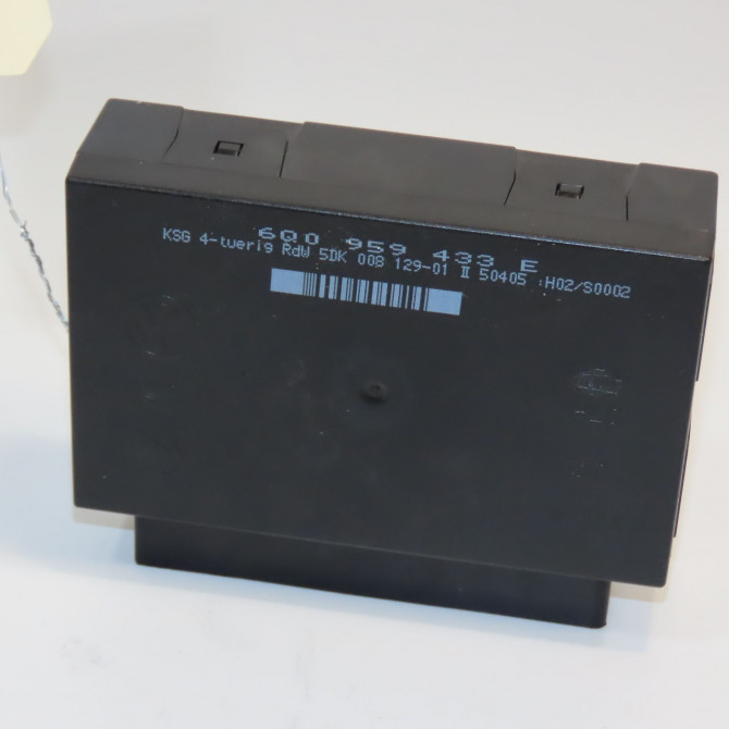 Boitier impulsion leve-glace occasion VOLKSWAGEN POLO IV Phase 2 05-2005->09-2009 1.2i 65ch 1