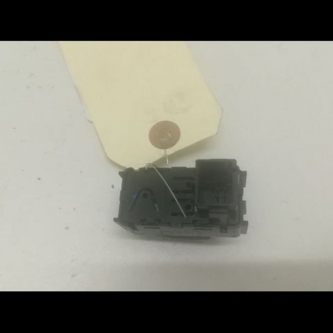 Commande leve-glace porte arrière droite occasion CITROEN C4 II Phase 1 10-2010->01-2015 1.6 HDi 110ch 6490JZ 2