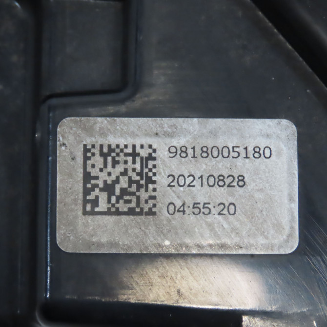 Feux position g occasion  9834804680 4