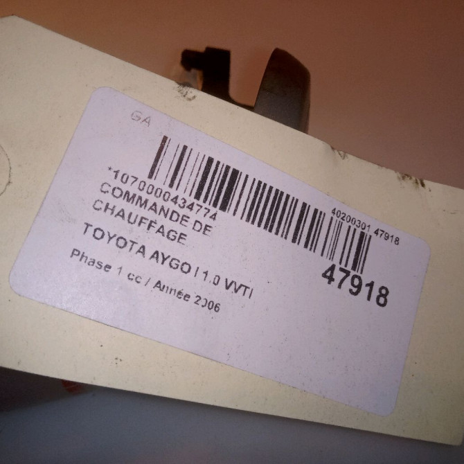 Commande de chauffage occasion TOYOTA AYGO I Phase 1 06-2005->11-2009 1.0 VVTI 559010H040 4