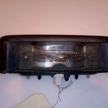 Eclaireur plaque de police occasion RENAULT TRAFIC II Phase 2 08-2006->... 2.0 DCI 90ch