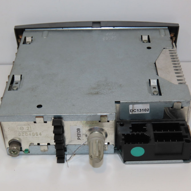 Autoradio occasion RENAULT SCENIC II Phase 2 09-2006->04-2009 1.5 DCI 105ch 8200562686 2