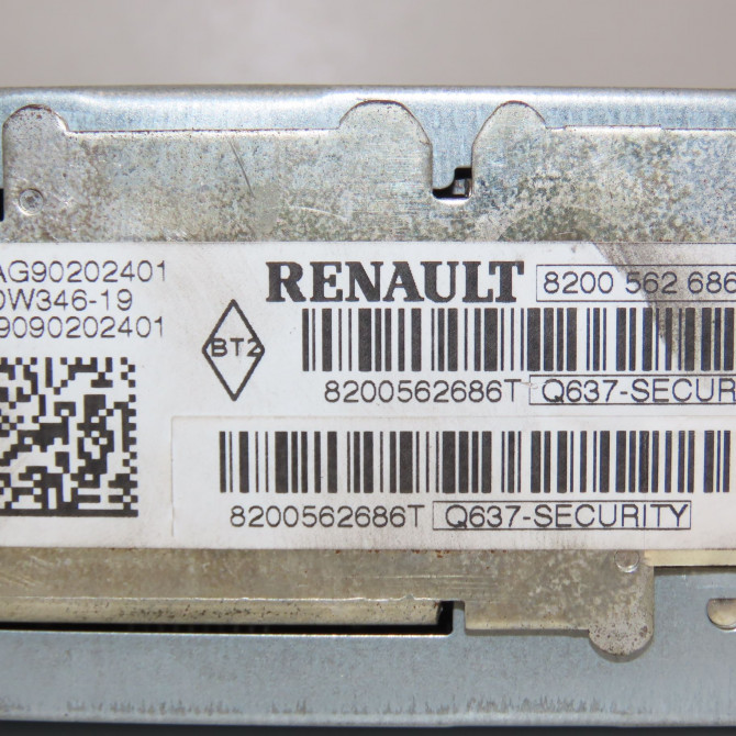 Autoradio occasion RENAULT SCENIC II Phase 2 09-2006->04-2009 1.5 DCI 105ch 8200562686 4