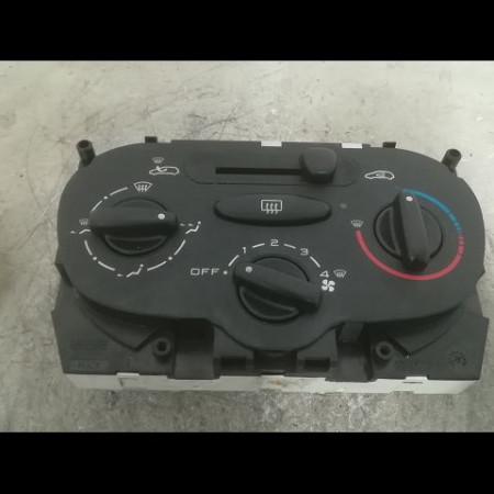 Commande de chauffage occasion PEUGEOT 206 + Phase 1 03-2009->05-2013 1.4 HDI 70ch 6451VG