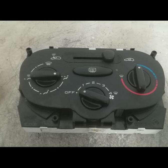 Commande de chauffage occasion PEUGEOT 206 + Phase 1 03-2009->05-2013 1.4 HDI 70ch 6451VG 1