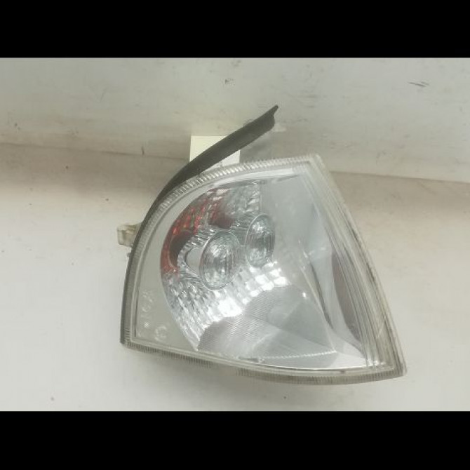 Clignotant droit occasion SKODA OCTAVIA I Phase 2 10-2000->06-2010 1.9 TDI 110ch 1U0953156D 1