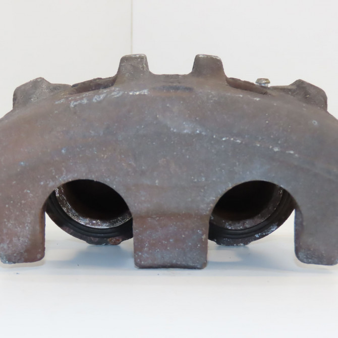 Etrier de frein avant gauche occasion  4811009152 2