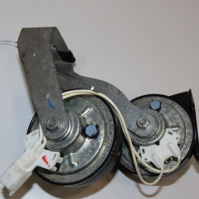 Klaxon  / avertisseur occasion  9815870780 2