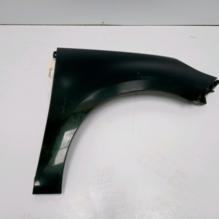 Aile avant droite occasion RENAULT SCENIC III Phase 1 04-2009->11-2011 631004270R