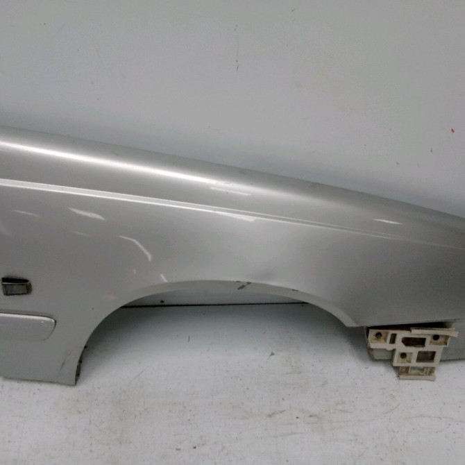 Aile avant droite occasion VOLVO V70 I Phase 2 02-2000->06-2004 2.5 D 140ch 9152680 1