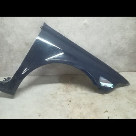 Aile avant droite occasion RENAULT LAGUNA II Phase 1 11-2000->03-2005 1.6 16v 8201094795