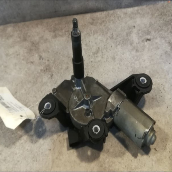 Moteur essuie-glace arrière occasion RENAULT MEGANE III Phase 2 BREAK 01-2012->06-2014 1.6 DCI 130ch 287100007R 1