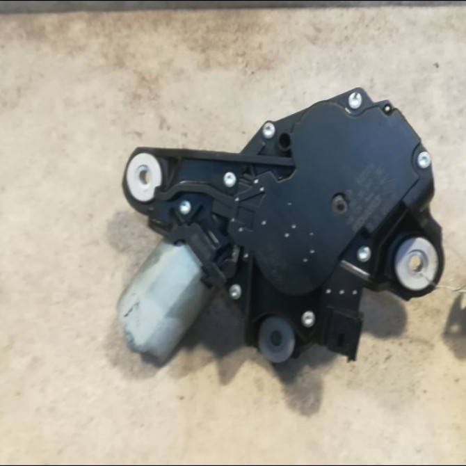 Moteur essuie-glace arrière occasion RENAULT MEGANE III Phase 2 BREAK 01-2012->06-2014 1.6 DCI 130ch 287100007R 2