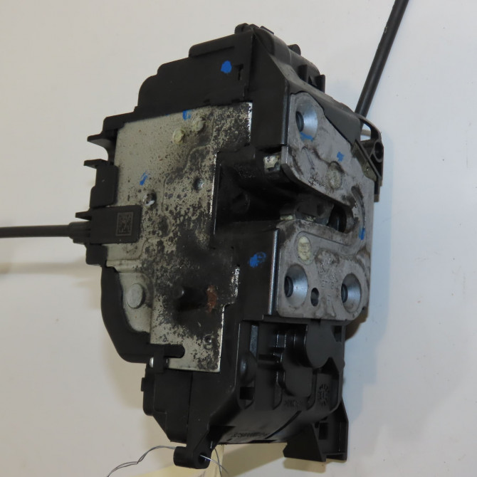 Serrure porte ard occasion RENAULT MEGANE III Phase 2 01-2012->06-2014 1.2 TCE 115ch 825020001R 1