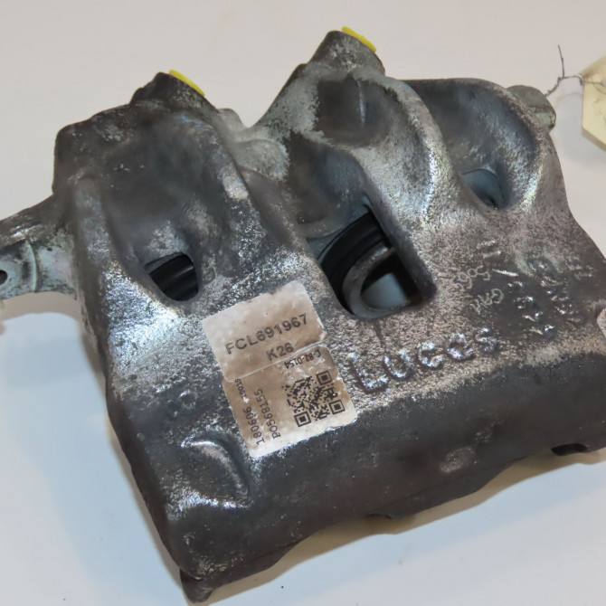 Etrier de frein avant gauche occasion  440180 1