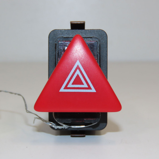 Bouton de warning occasion SKODA OCTAVIA I Phase 1 04-1995->04-1999 1.9 TDI 90ch 1U0953235B300 1