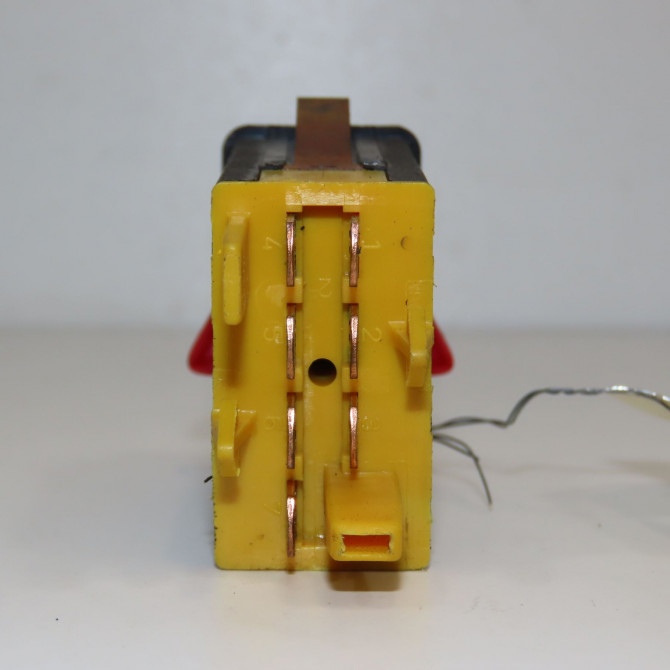 Bouton de warning occasion SKODA OCTAVIA I Phase 1 04-1995->04-1999 1.9 TDI 90ch 1U0953235B300 2