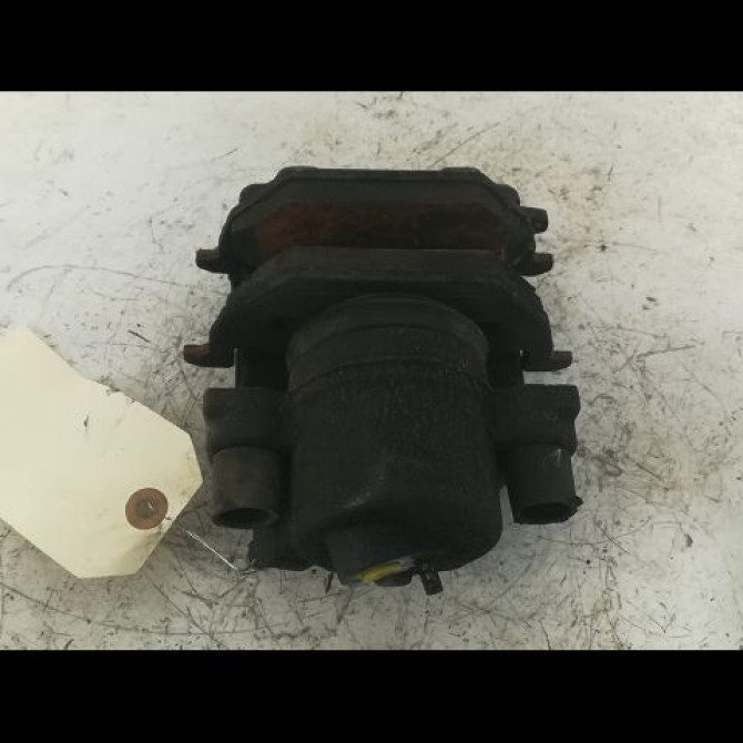 Etrier de frein avant droit occasion AUDI A1 Phase 1 06-2010->03-2015 1.2 TFSI 86ch 1K0615124D 2