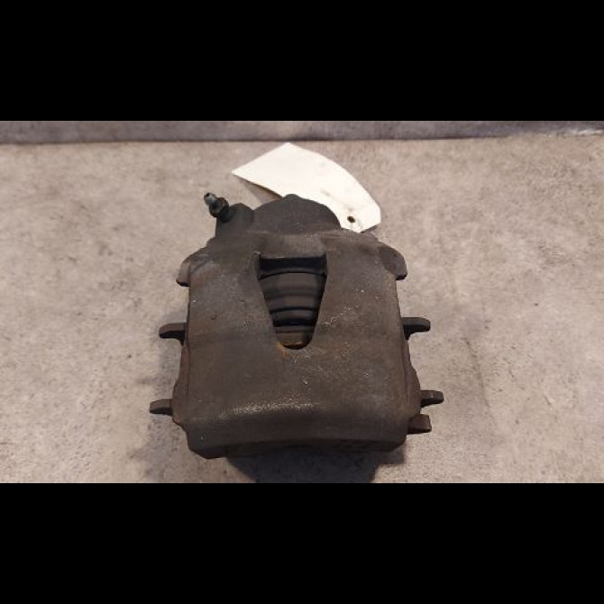 Etrier de frein avant droit occasion VOLKSWAGEN POLO IV Phase 2 05-2005->09-2009 1.4 TDI 70ch 1K0615124D 1