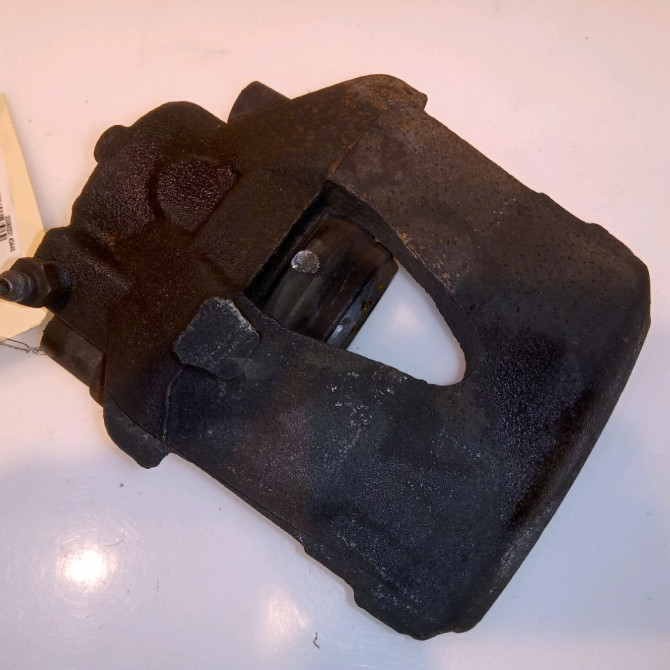 Etrier de frein avant droit occasion AUDI A1 Phase 1 06-2010->03-2015 1.2 TFSI 86ch 1K0615124D 1