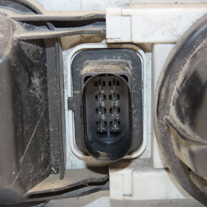 Phare droit occasion SKODA OCTAVIA I Phase 1 04-1995->04-1999 1.9 TDI 90ch 1U1941018P 3