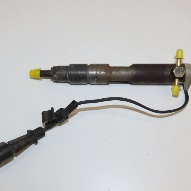 Injecteur occasion SKODA OCTAVIA I Phase 1 04-1995->04-1999 1.9 TDI 90ch 28130202P 1