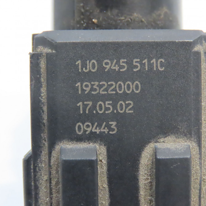 occasion SKODA OCTAVIA I Phase 1 04-1995->04-1999 1.9 TDI 90ch 1C0945511ARDW 3