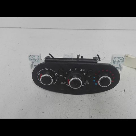 Commande de chauffage occasion DACIA SANDERO II Phase 1 10-2012->... 0.9 TCE 90ch 275105857R