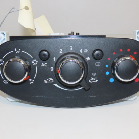 Commande de chauffage occasion DACIA SANDERO II Phase 1 10-2012->... 0.9 TCE 90ch 275105857R