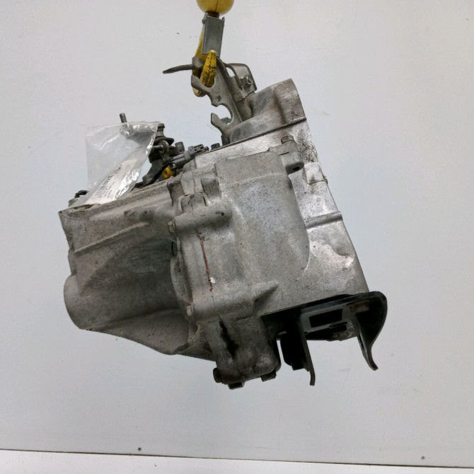 Boîte à vitesse mecanique occasion TOYOTA YARIS I 3030052B00 2