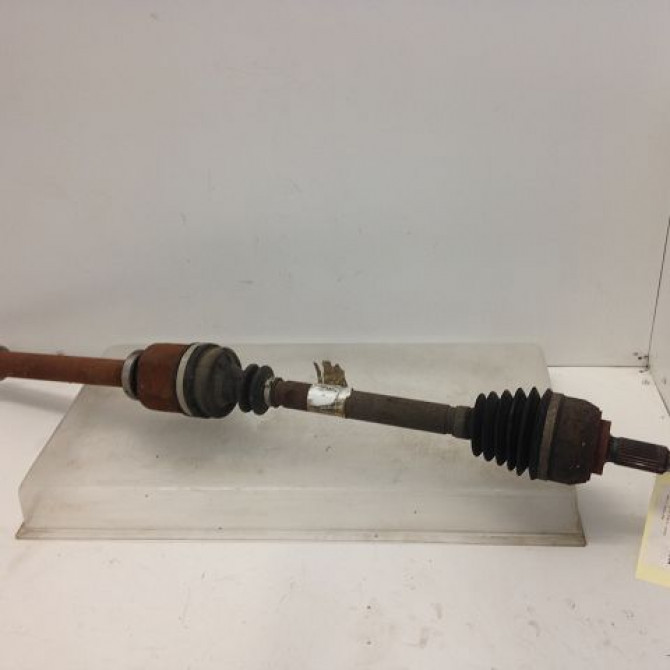 Transmission avant droite occasion RENAULT SCENIC II Phase 1 03-2004->09-2006 1.5 DCI 100ch 8200472158 1